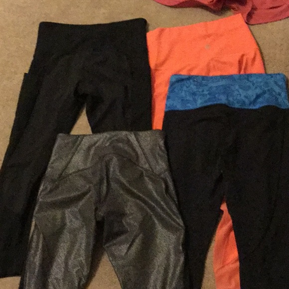 Lululemon pants crops all size 6